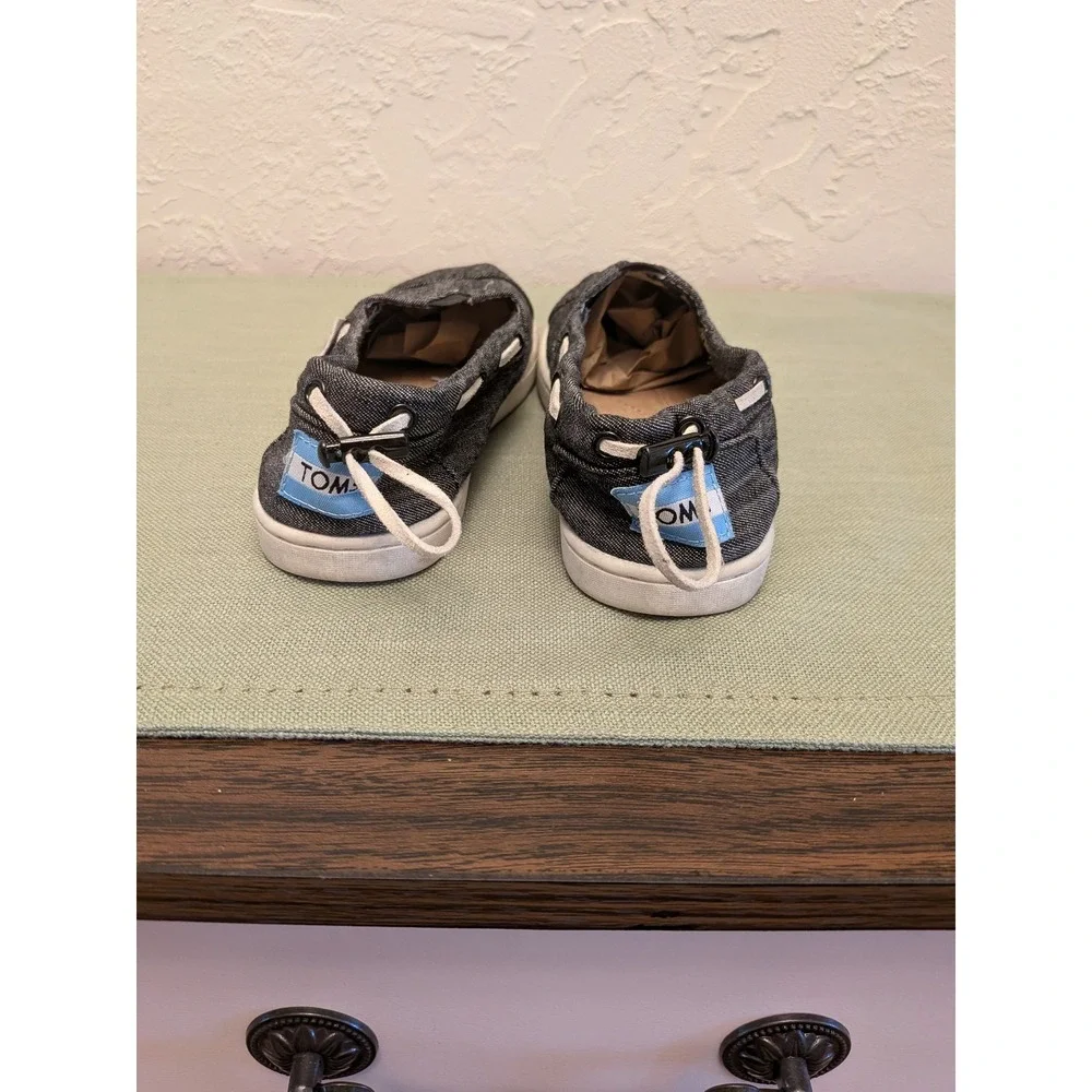 Kids‎ TOMS Denim Slip On Casual Shoes Size 1 Y